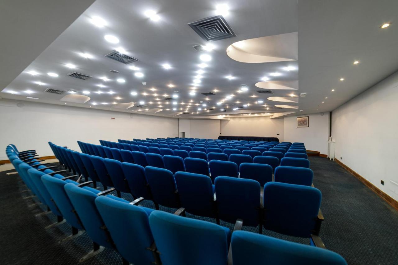 Hotel Sakura 托雷德尔格雷科 外观 照片