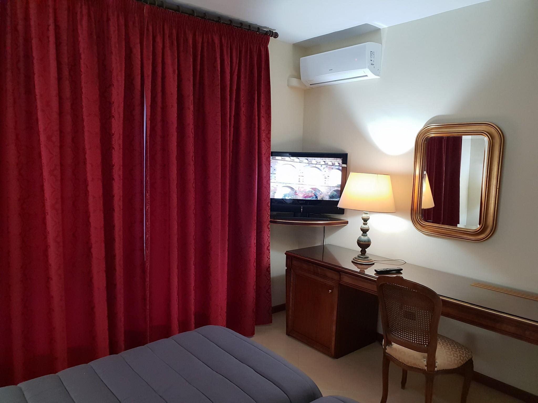 Hotel Sakura 托雷德尔格雷科 外观 照片